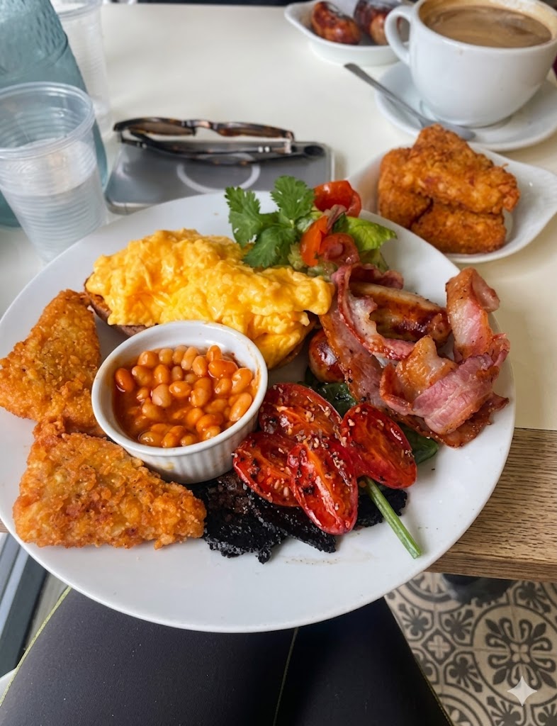 Full English Breakfast at Pistachios in the Park